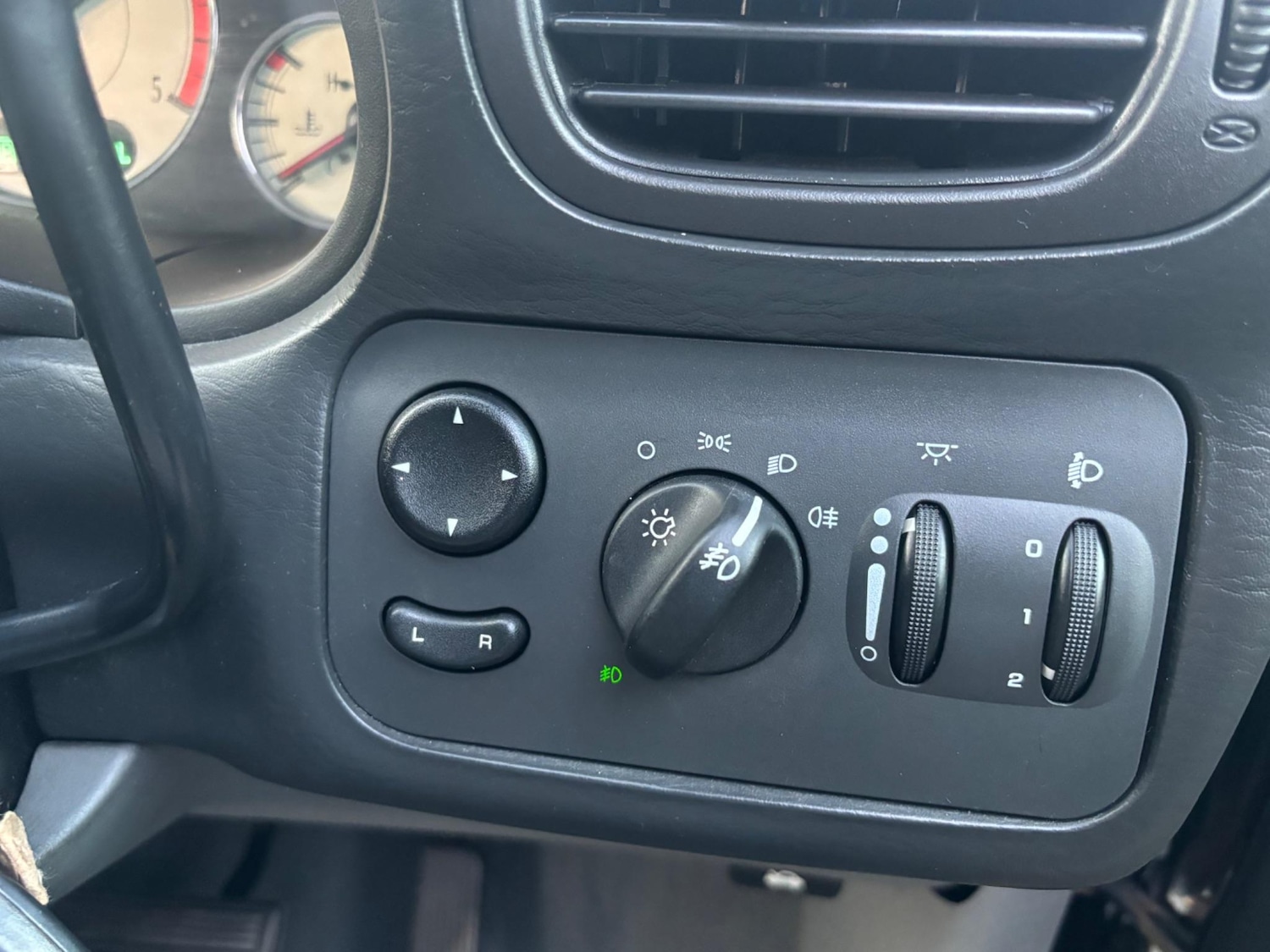 Used Chrysler Grand Voyager 2007 for sale - 76121369: Photo 42