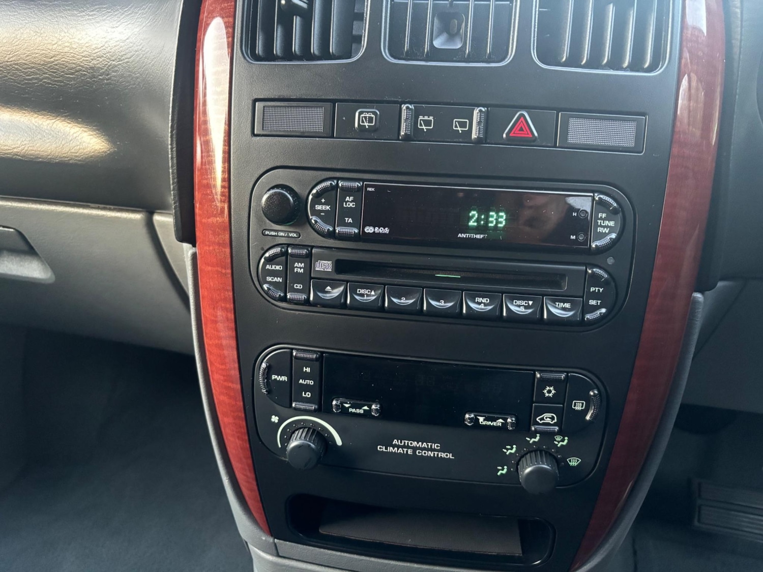 Used Chrysler Grand Voyager 2007 for sale - 76121369: Photo 52