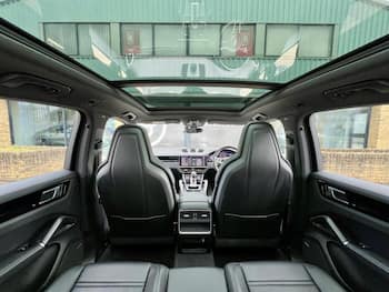Used Porsche Cayenne 2019 for sale - 79699553: Photo