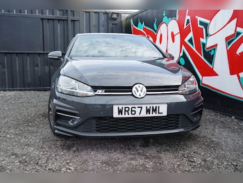 Used Volkswagen Golf 2017 for sale - 78098436: Photo