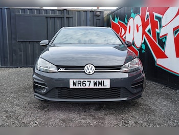 Used Volkswagen Golf 2017 for sale - 78098436: Photo