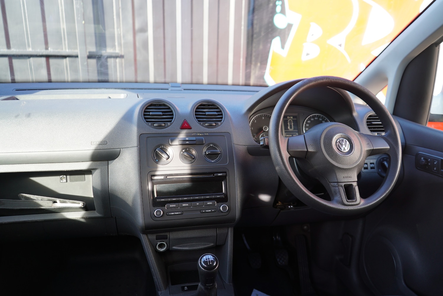 Used Volkswagen Caddy 2015 for sale - 77919127: Photo 65