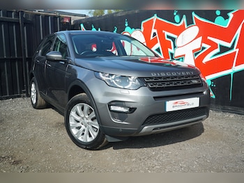 Used Land Rover Discovery Sport 2016 for sale - 79281414: Photo