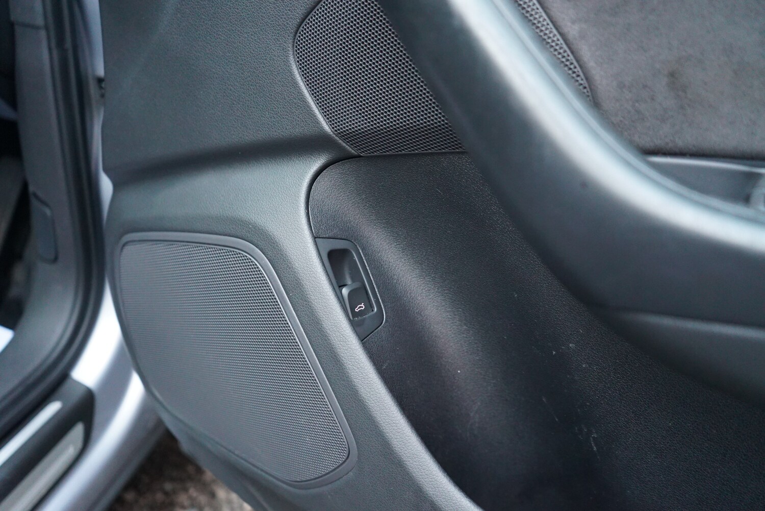 Used Audi Q3 2015 for sale - 77493778: Photo 39