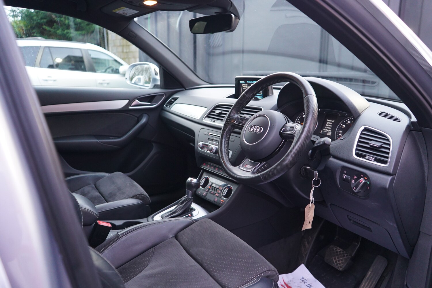 Used Audi Q3 2015 for sale - 77493778: Photo 42