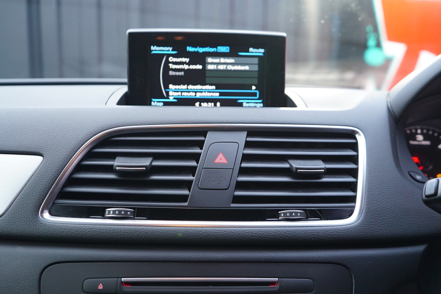 Used Audi Q3 2015 for sale - 77493778: Photo 53