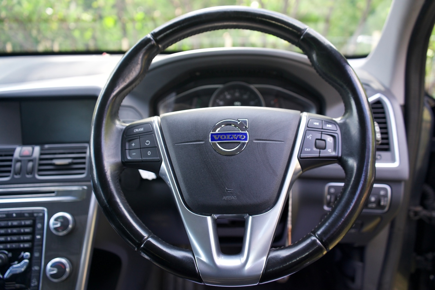 Used Volvo XC60 2014 for sale - 77053031: Photo 39