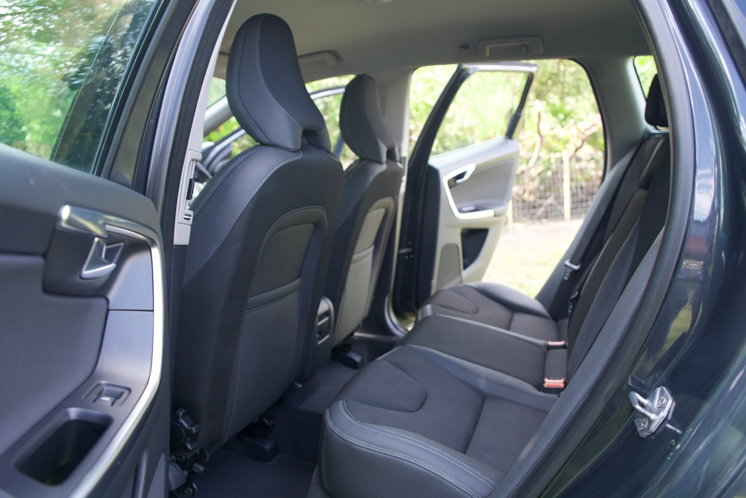 Used Volvo XC60 2014 for sale - 77053031: Photo 59