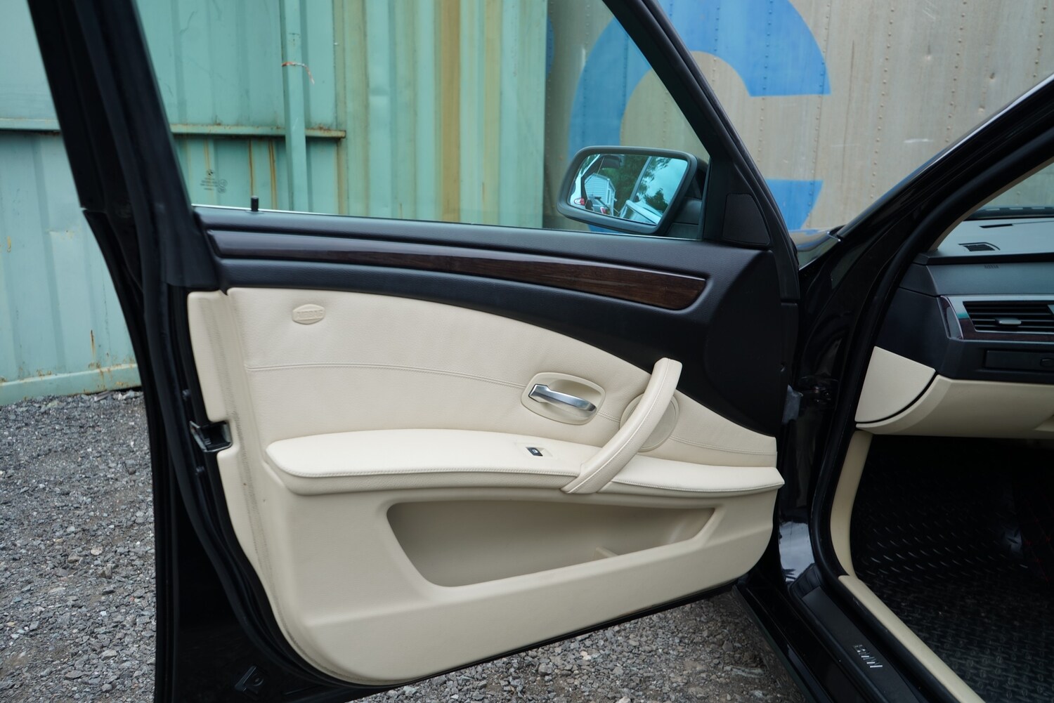 Vehicle 31