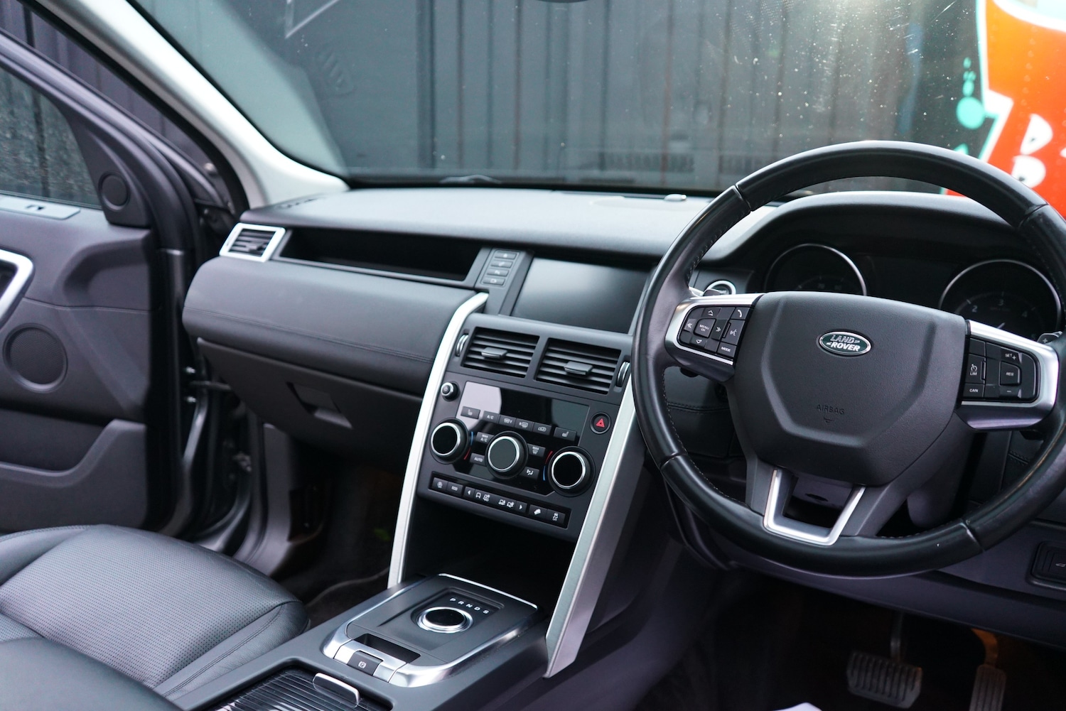 Used Land Rover Discovery Sport 2019 for sale - 73315338: Photo 60
