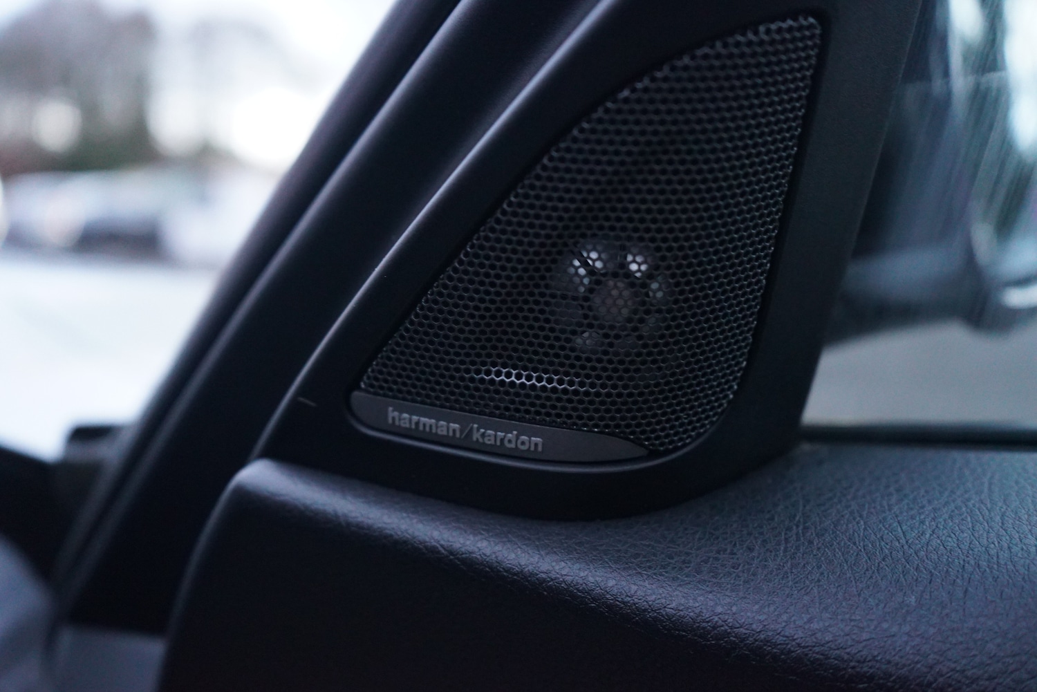 Used BMW 3 Series 2016 for sale - 76545946: Photo 3