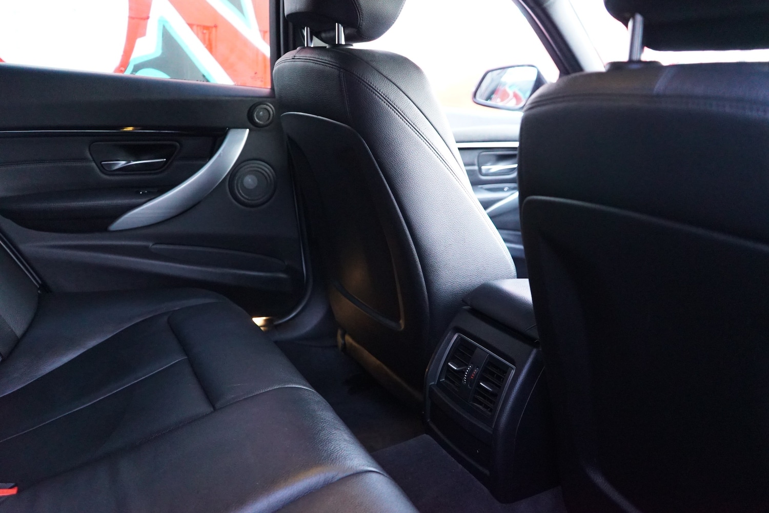 Used BMW 3 Series 2016 for sale - 76545946: Photo 40