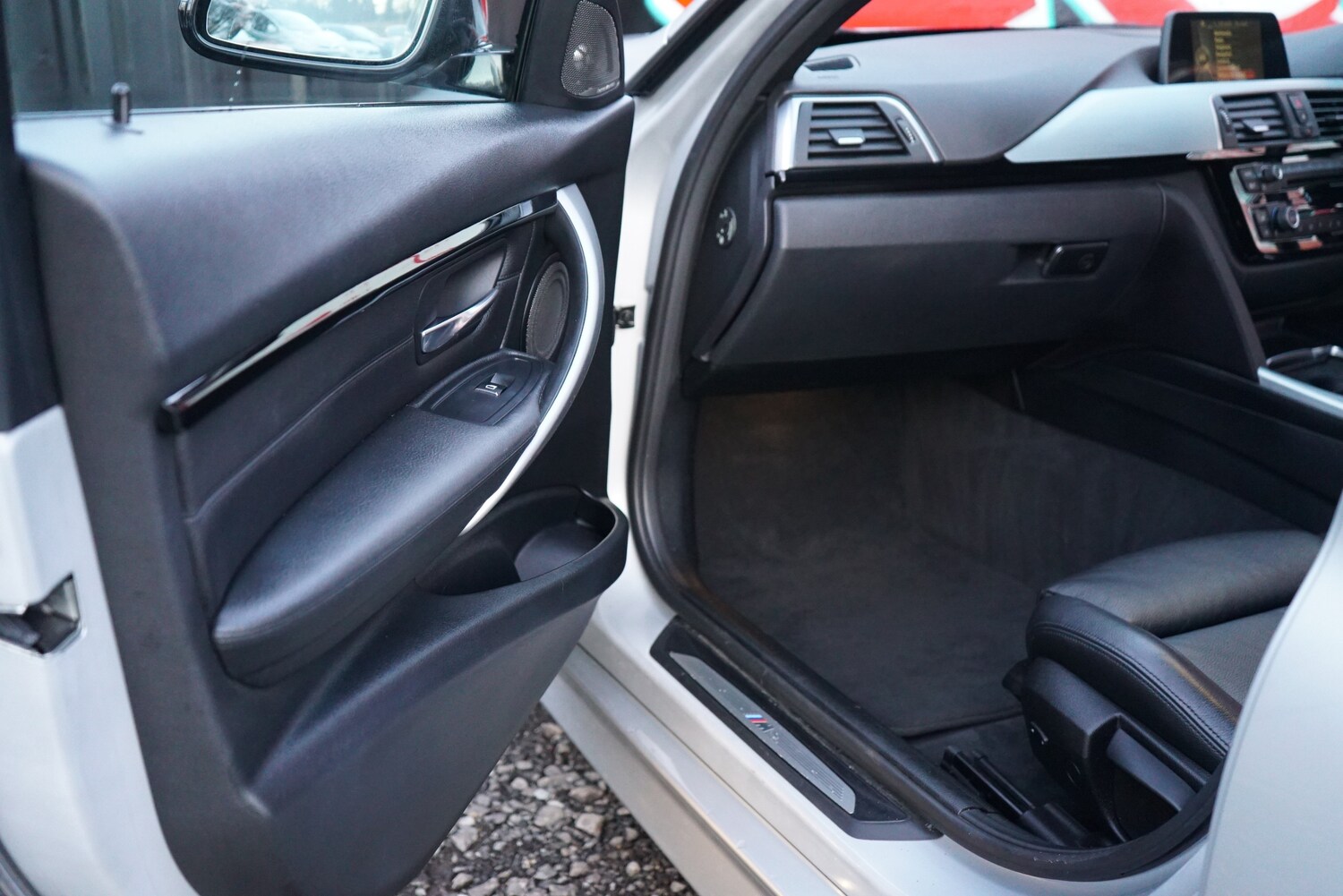 Used BMW 3 Series 2016 for sale - 76545946: Photo 48