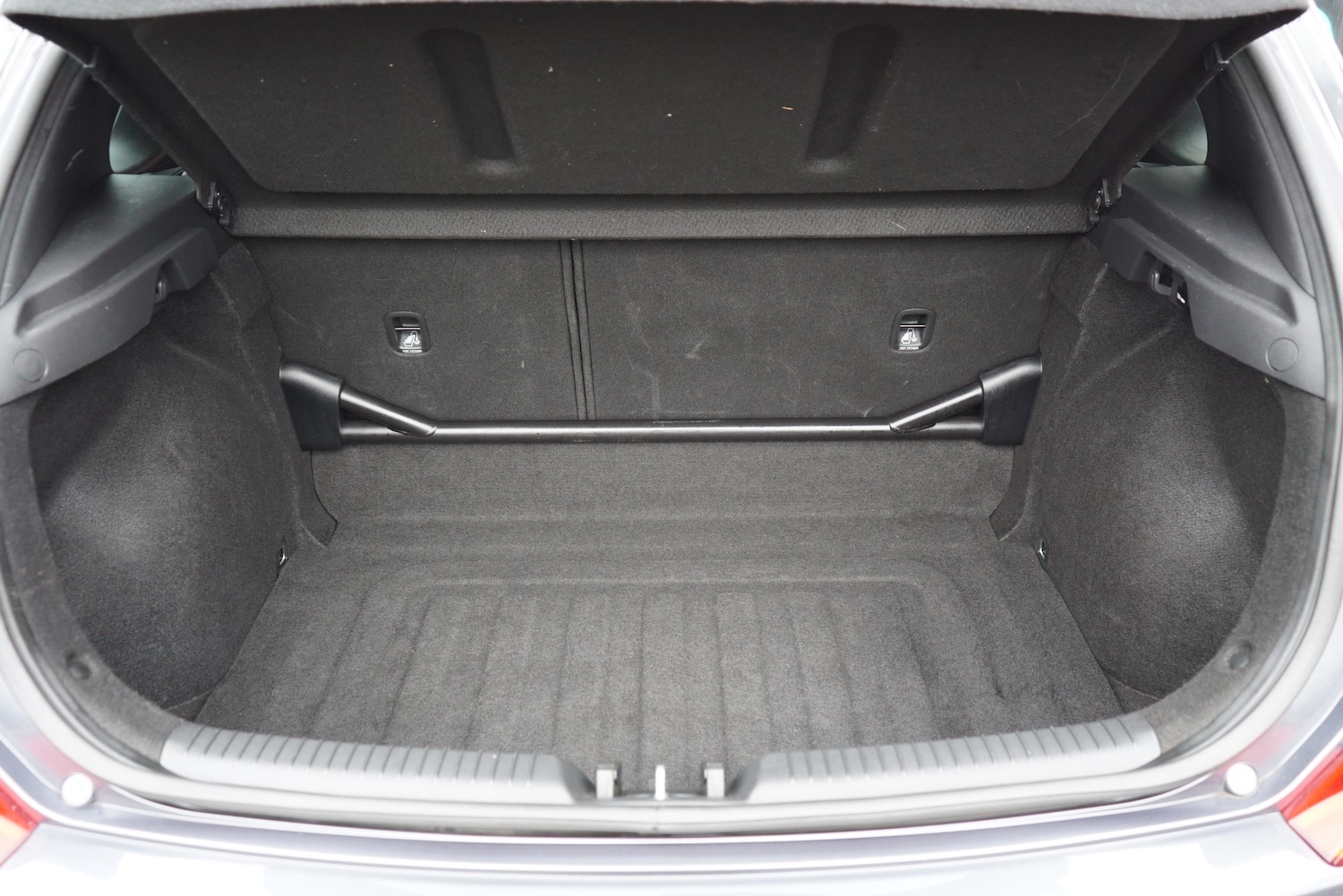 Used Hyundai i30 2018 for sale - 78043291: Photo 25