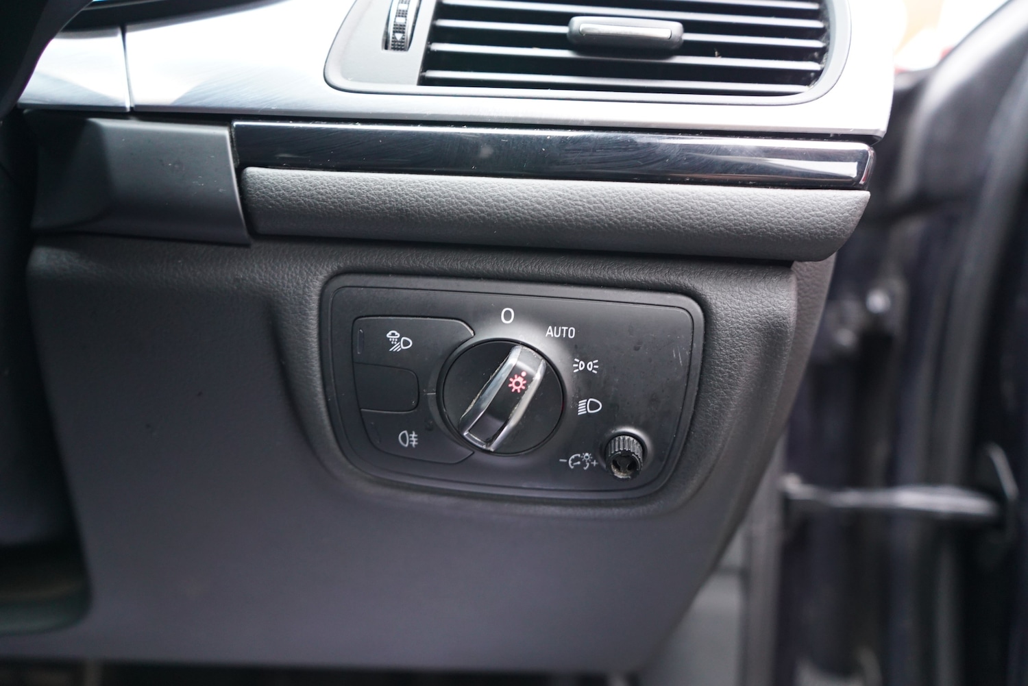 Used Audi A6 Avant 2018 for sale - 77226170: Photo 50