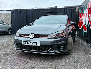 Used Volkswagen Golf 2018 for sale - 78098437: Photo