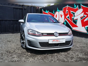 Used Volkswagen Golf 2017 for sale - 78936563: Photo