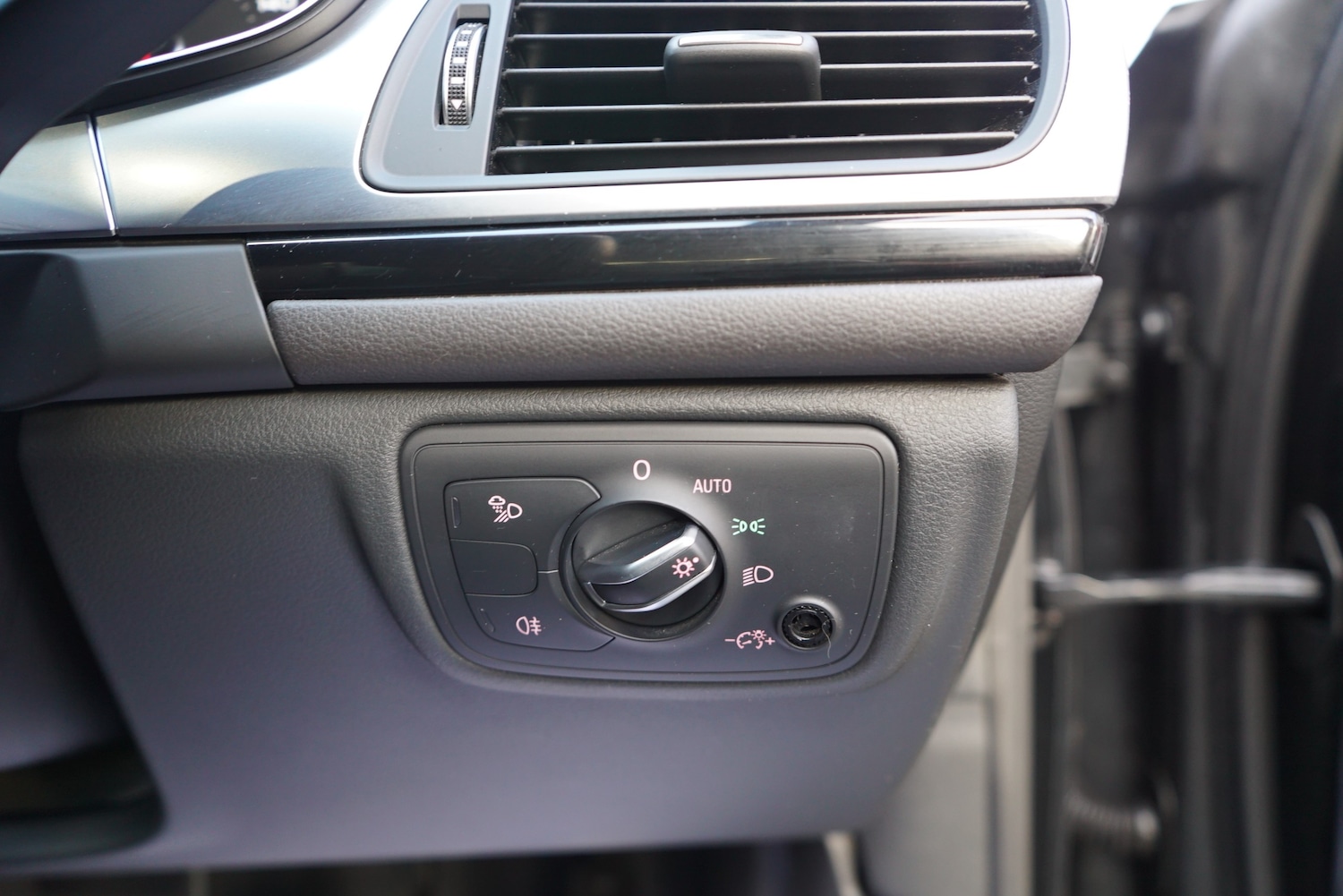 Used Audi A6 2016 for sale - 76909312: Photo 55