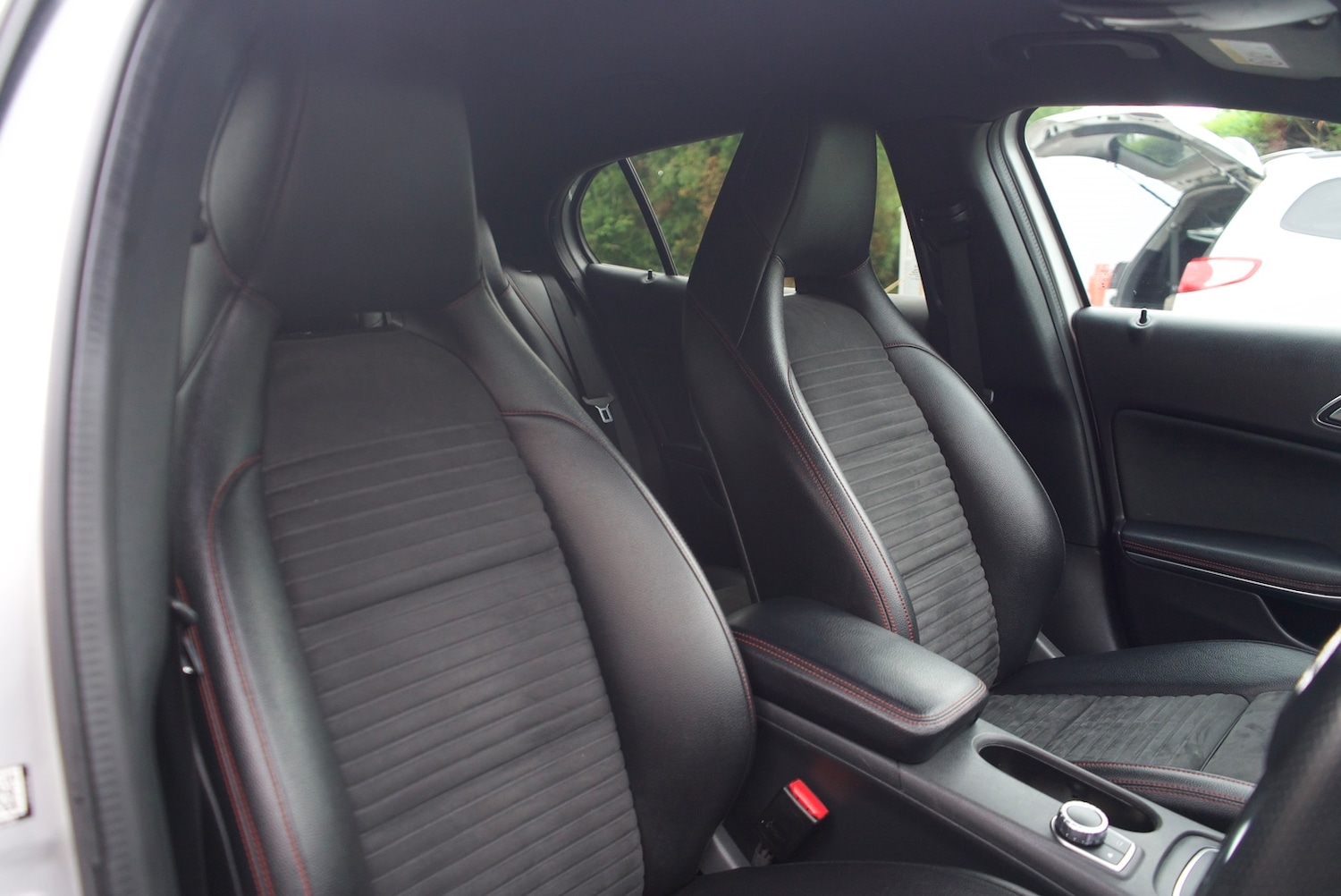 Used Mercedes-Benz GLA 2018 for sale - 76046951: Photo 45