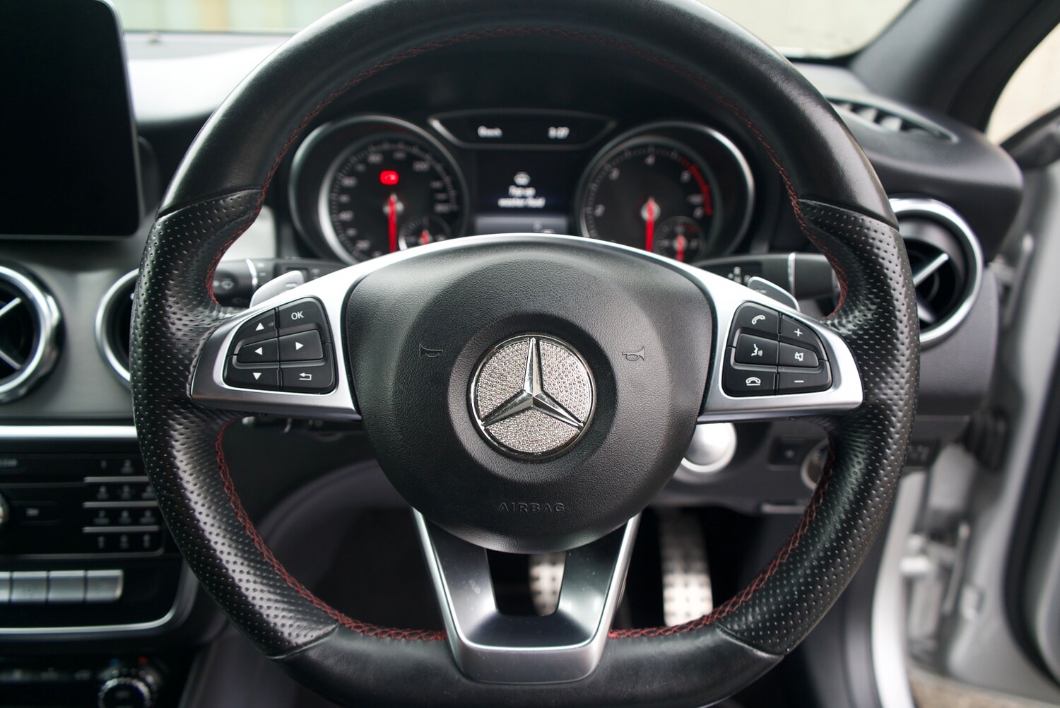 Used Mercedes-Benz GLA 2018 for sale - 76046951: Photo 47