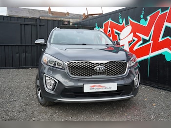 Used Kia Sorento 2015 for sale - 76010708: Photo