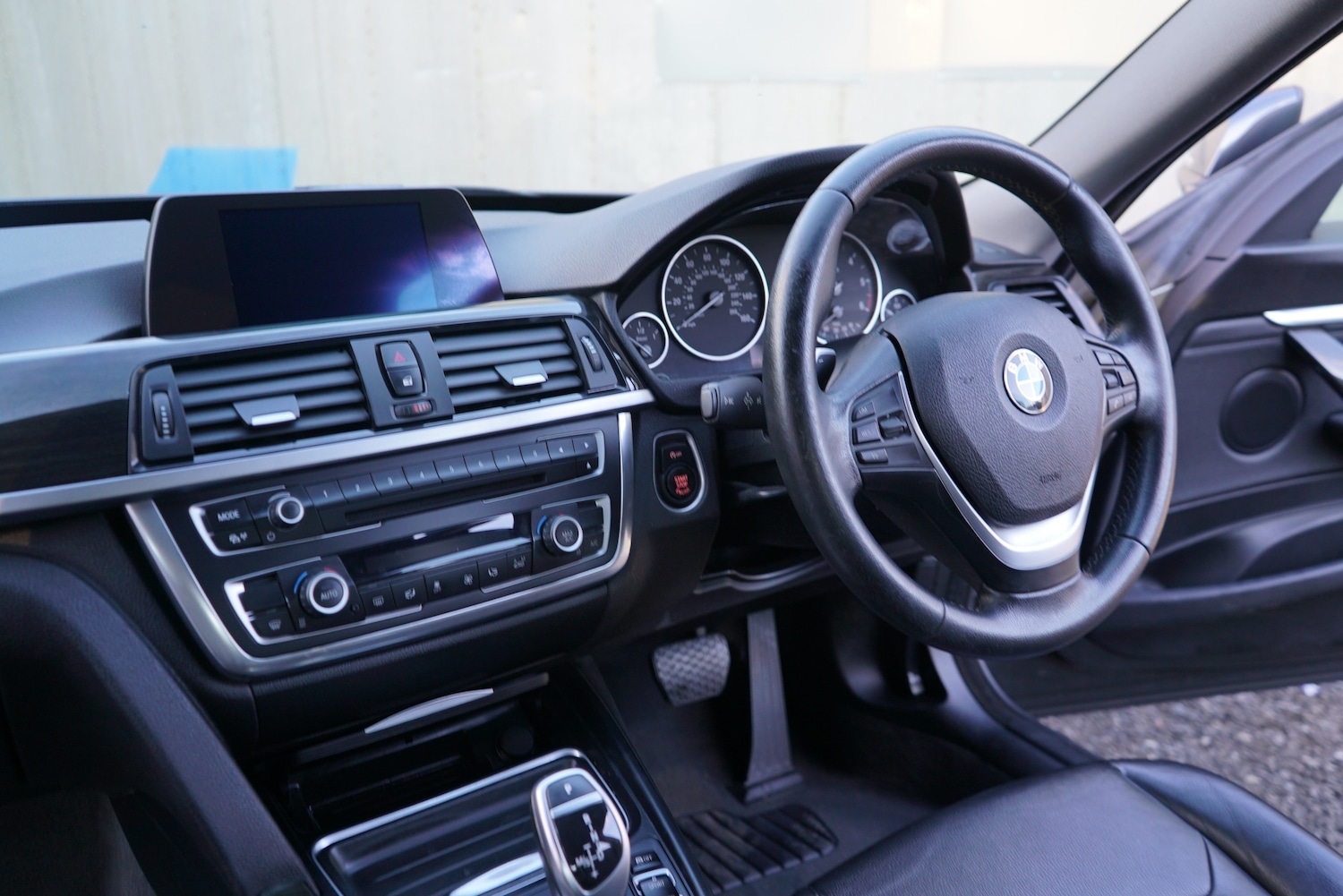 Used BMW 3 Series Gran Turismo 2015 for sale - 75880890: Photo 97