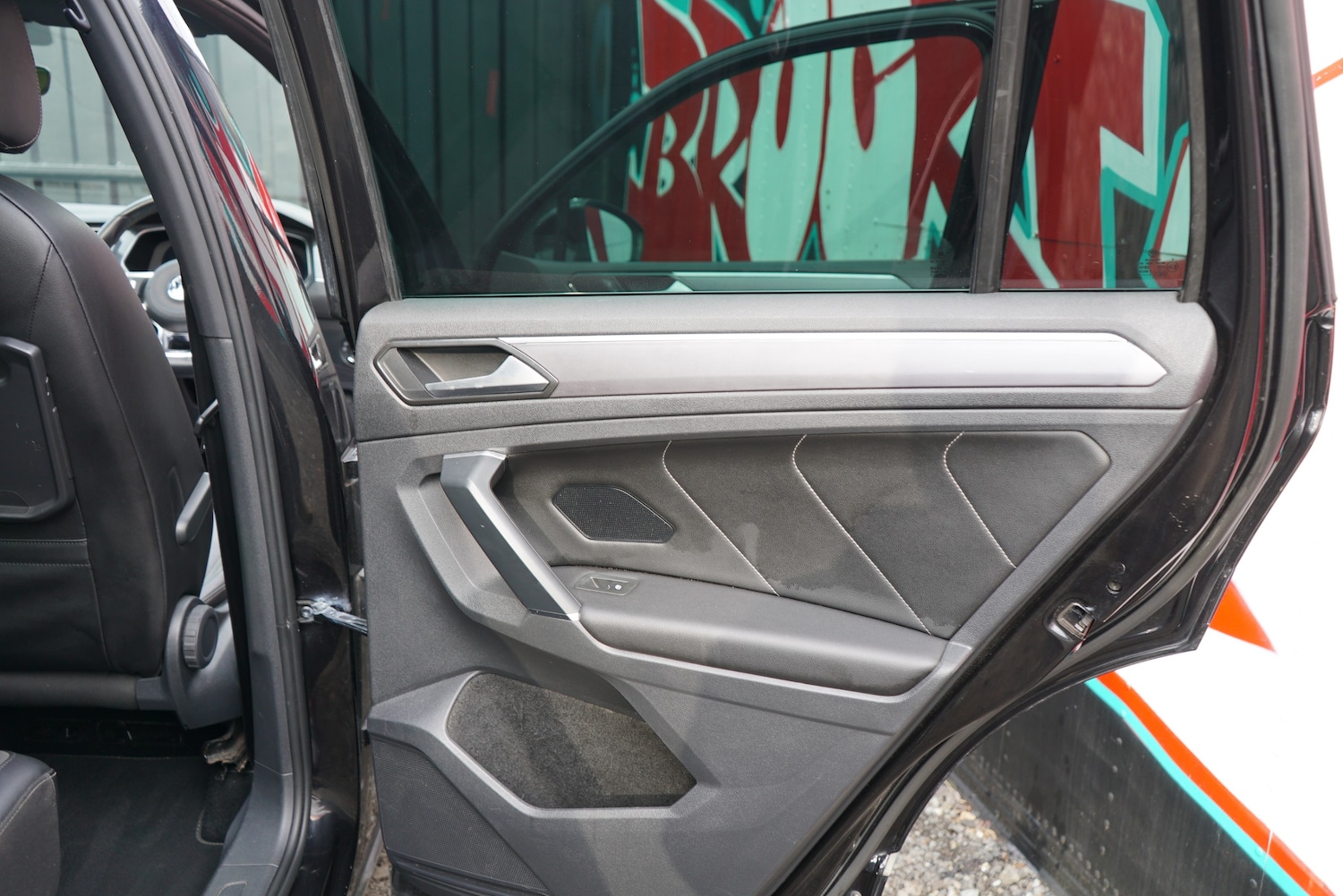 Used Volkswagen Tiguan 2017 for sale - 78098435: Photo 64