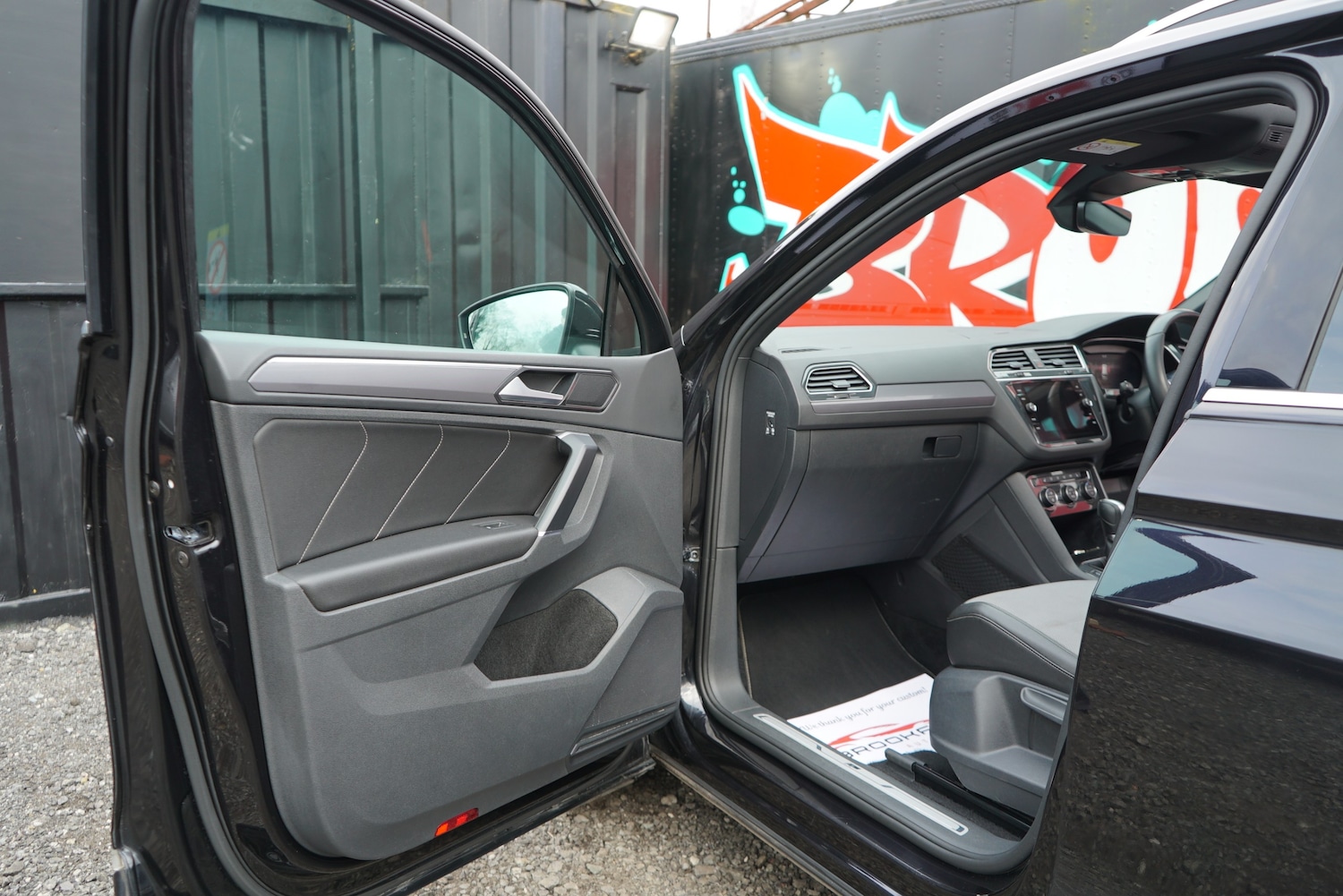 Used Volkswagen Tiguan 2017 for sale - 78098435: Photo 87