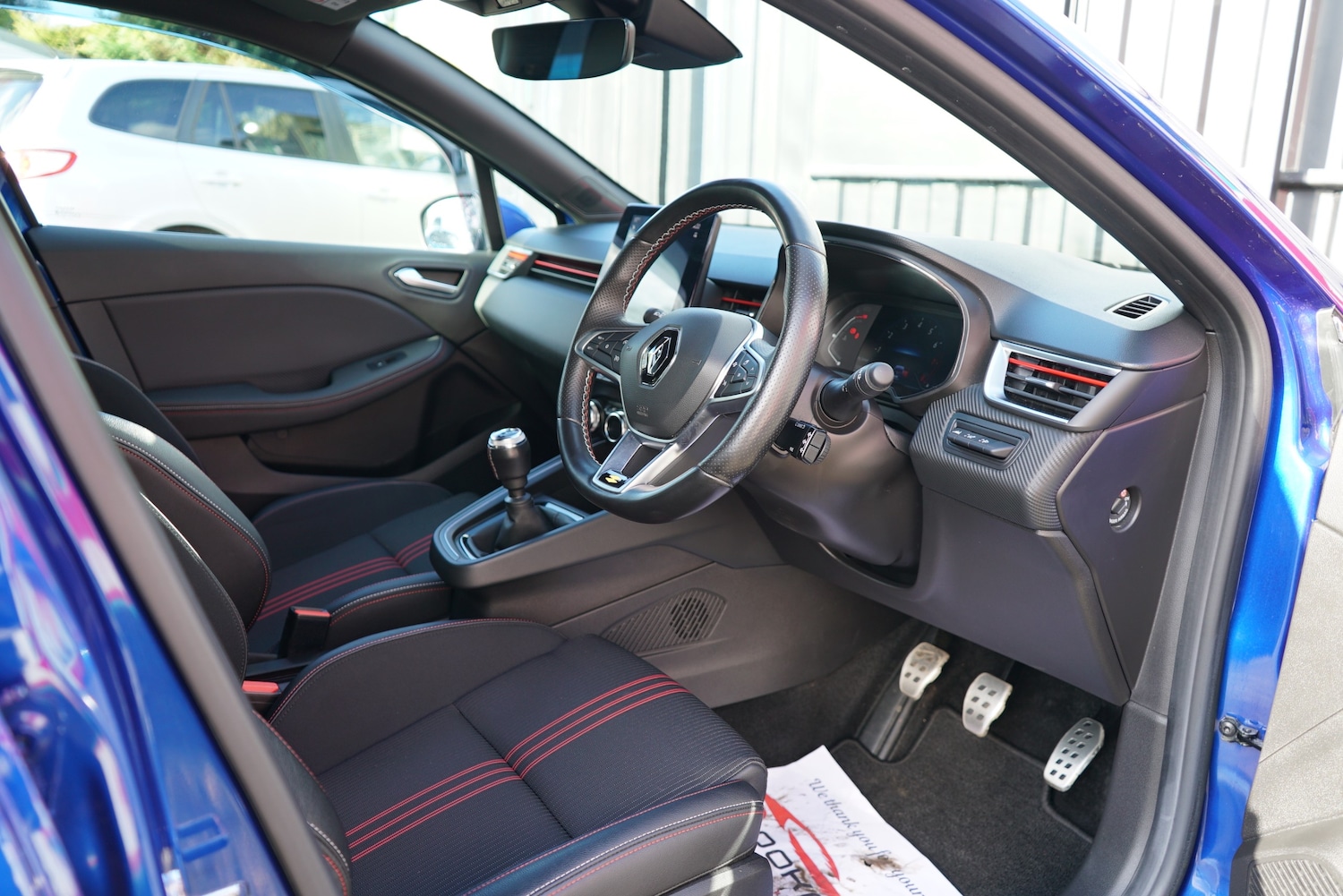 Used Renault Clio 2022 for sale - 77654106: Photo 41