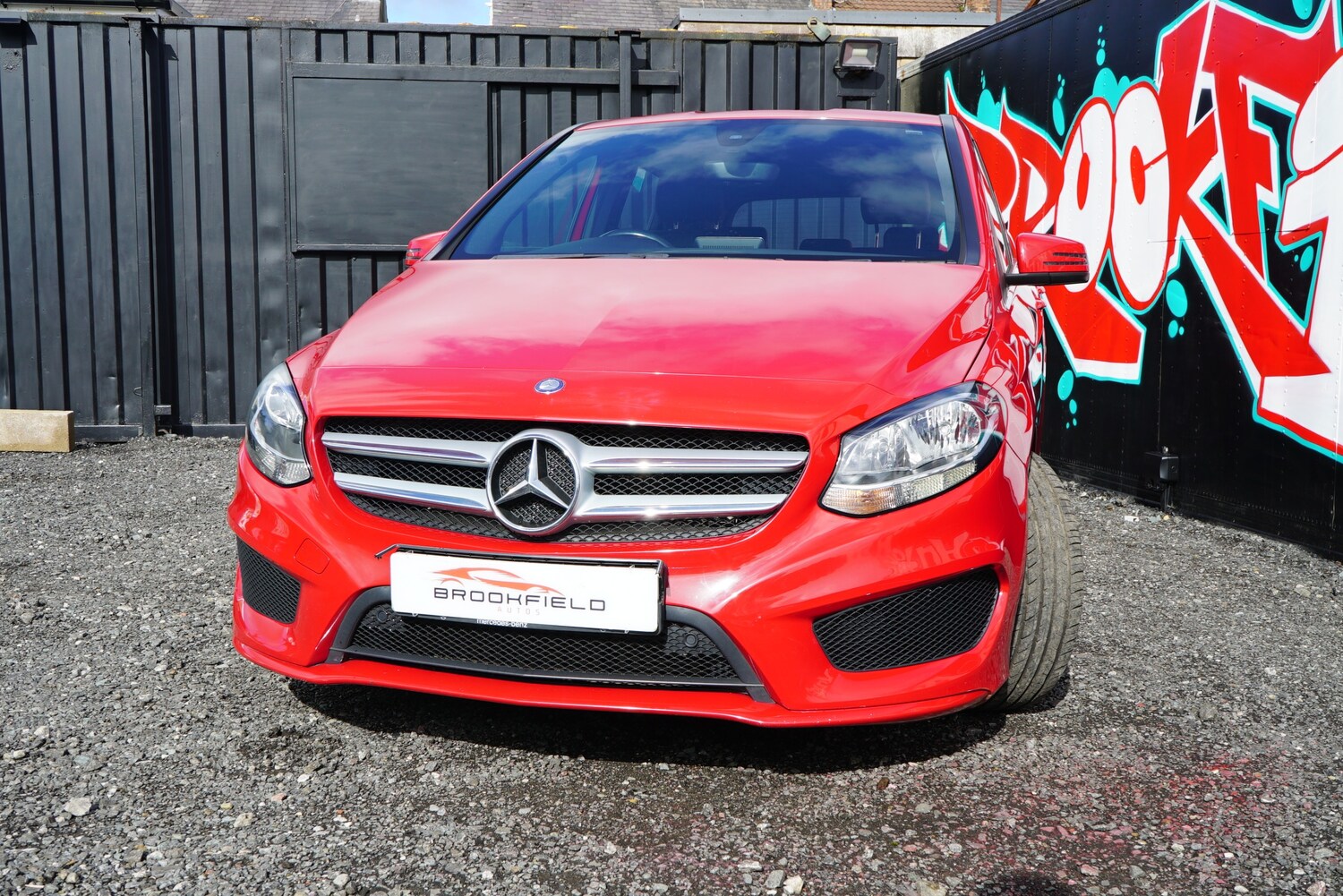 Used Mercedes-Benz B-Class 2015 for sale - 75987310: Photo 4