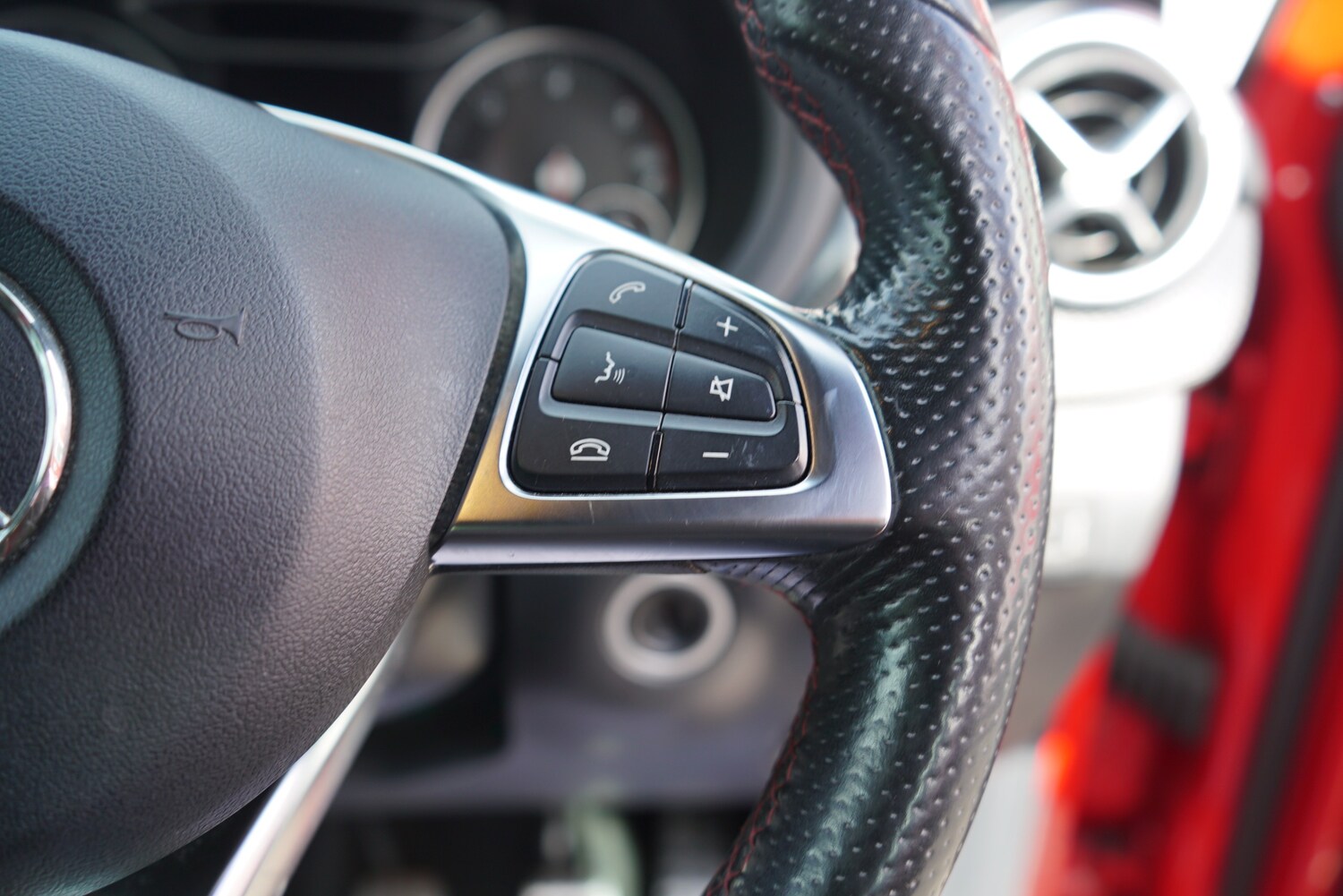 Used Mercedes-Benz B-Class 2015 for sale - 75987310: Photo 47