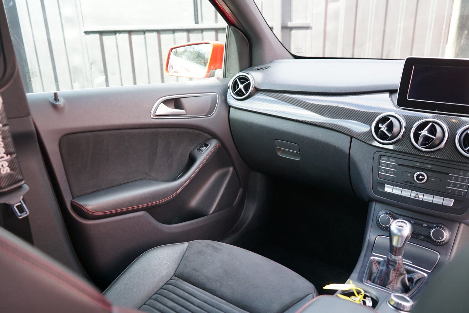 Used Mercedes-Benz B Class 2015 for sale - 75987310: Photo 61