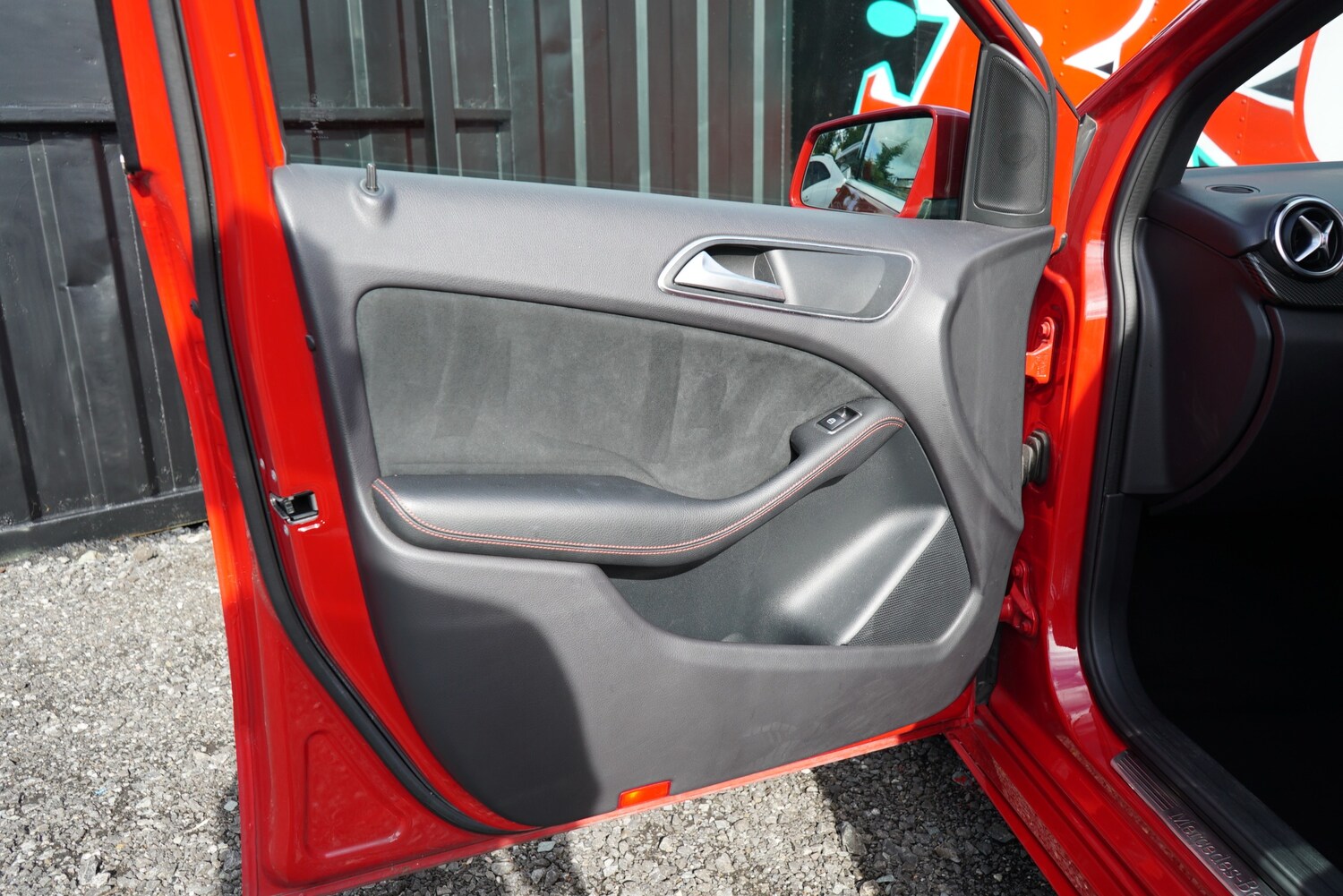 Used Mercedes-Benz B Class 2015 for sale - 75987310: Photo 77