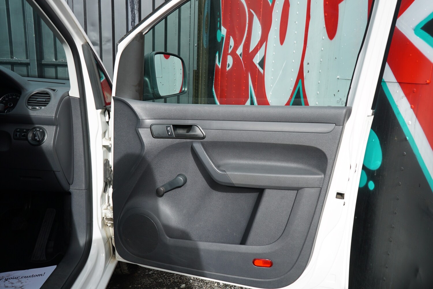 Used Volkswagen Caddy 2015 for sale - 77779425: Photo 40