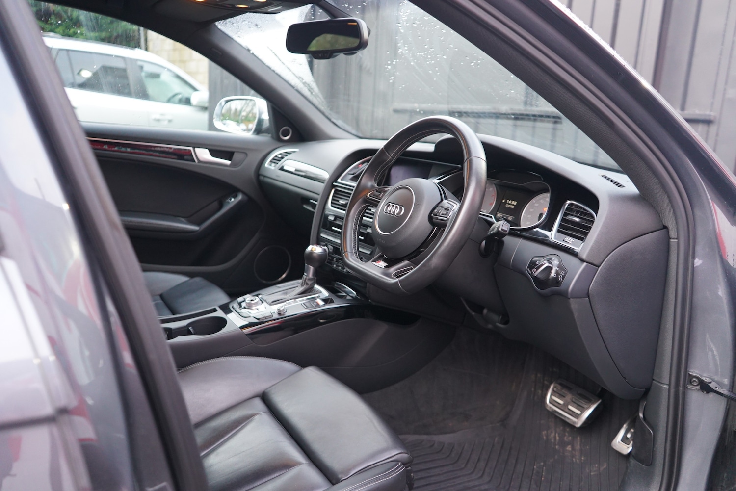 Used Audi S4 Avant 2014 for sale - 76691756: Photo 29