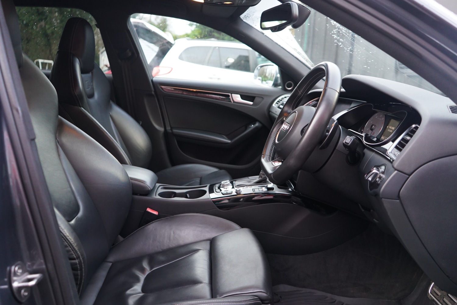 Used Audi S4 Avant 2014 for sale - 76691756: Photo 31