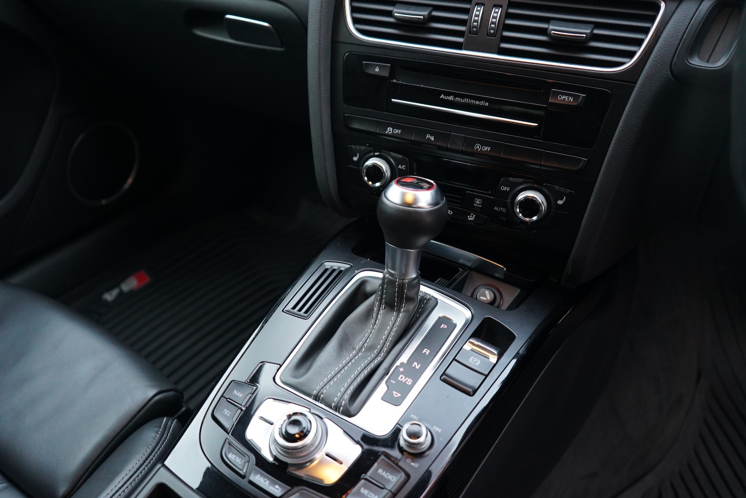 Used Audi S4 Avant 2014 for sale - 76691756: Photo 39