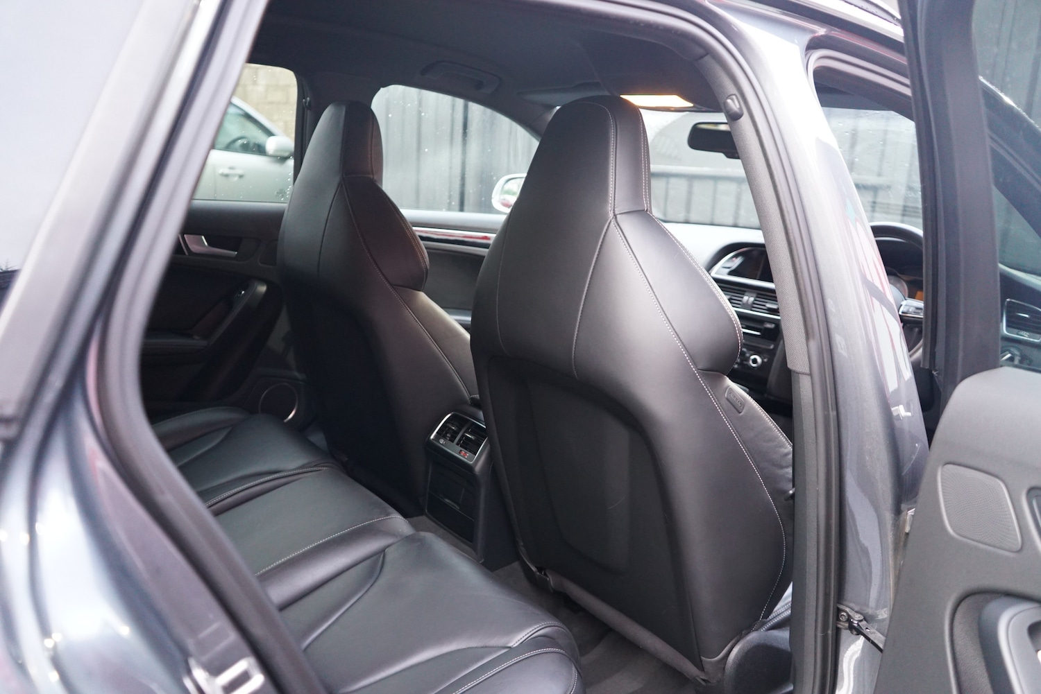 Used Audi S4 Avant 2014 for sale - 76691756: Photo 47