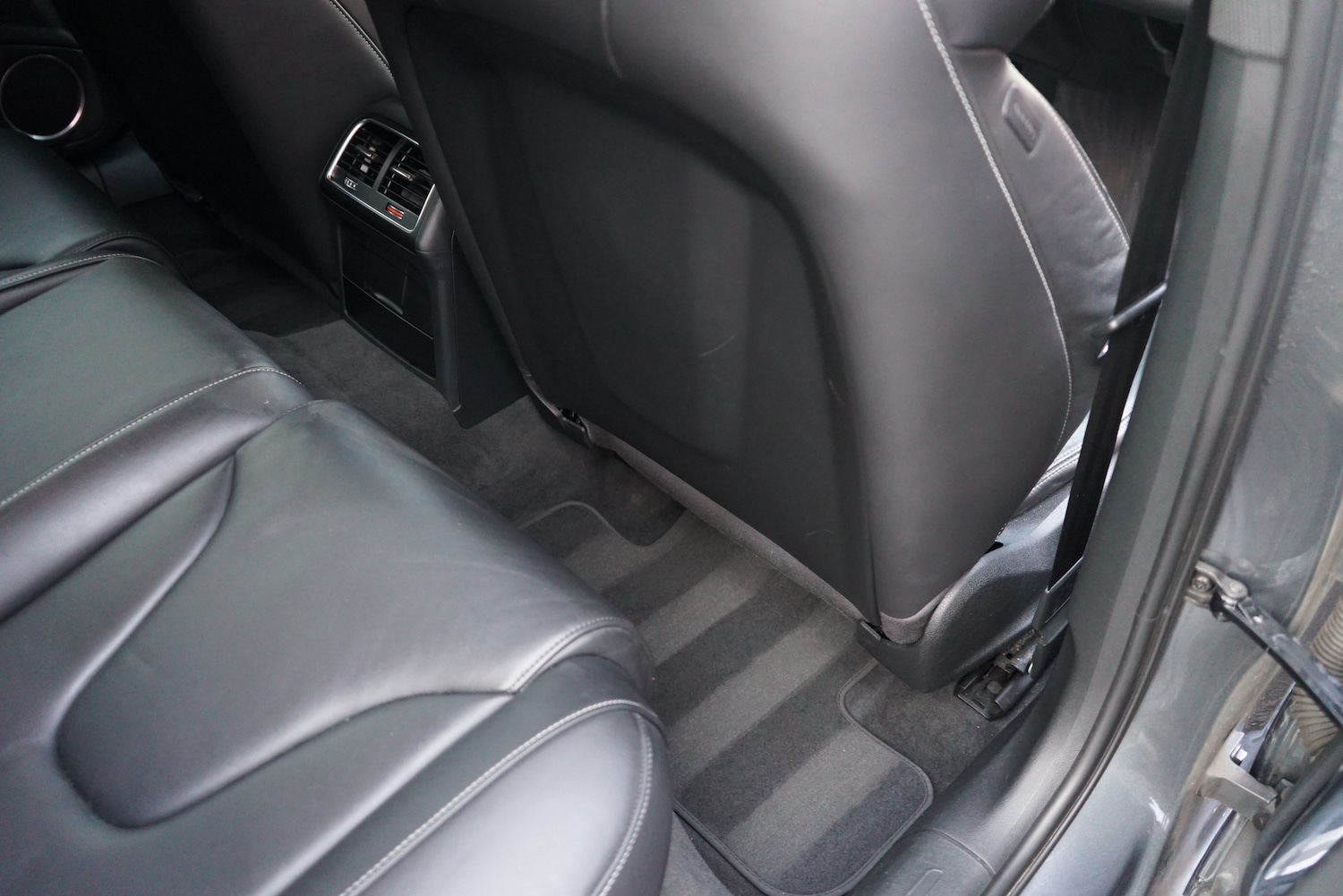 Used Audi S4 Avant 2014 for sale - 76691756: Photo 51