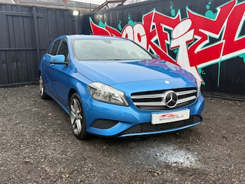 Used Mercedes-Benz A-Class 2014 for sale - 76691757: Photo
