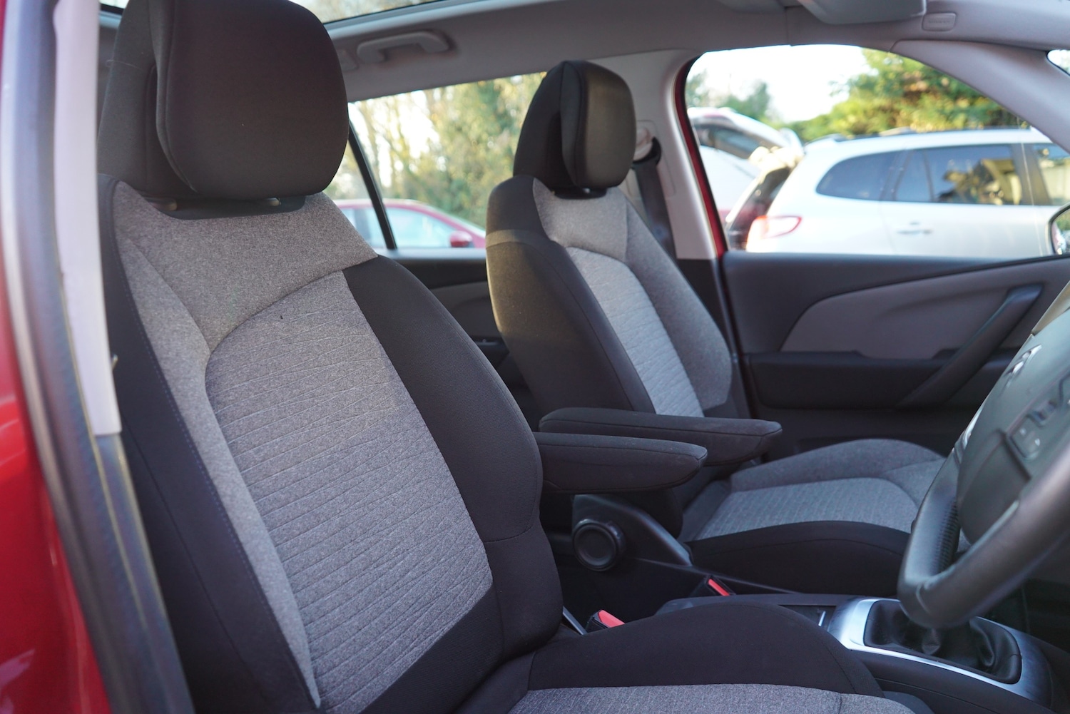 Used Citroen C4 Grand Picasso 2016 for sale - 76635091: Photo 41