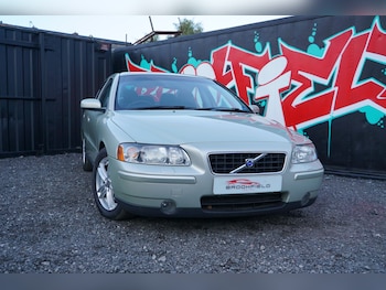 Used Volvo S60 2004 for sale - 75937872: Photo