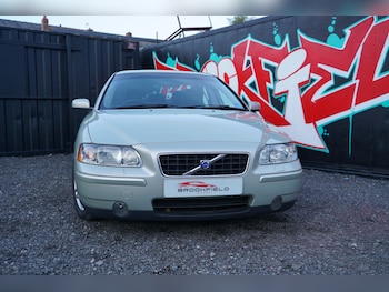 Used Volvo S60 2004 for sale - 75937872: Photo