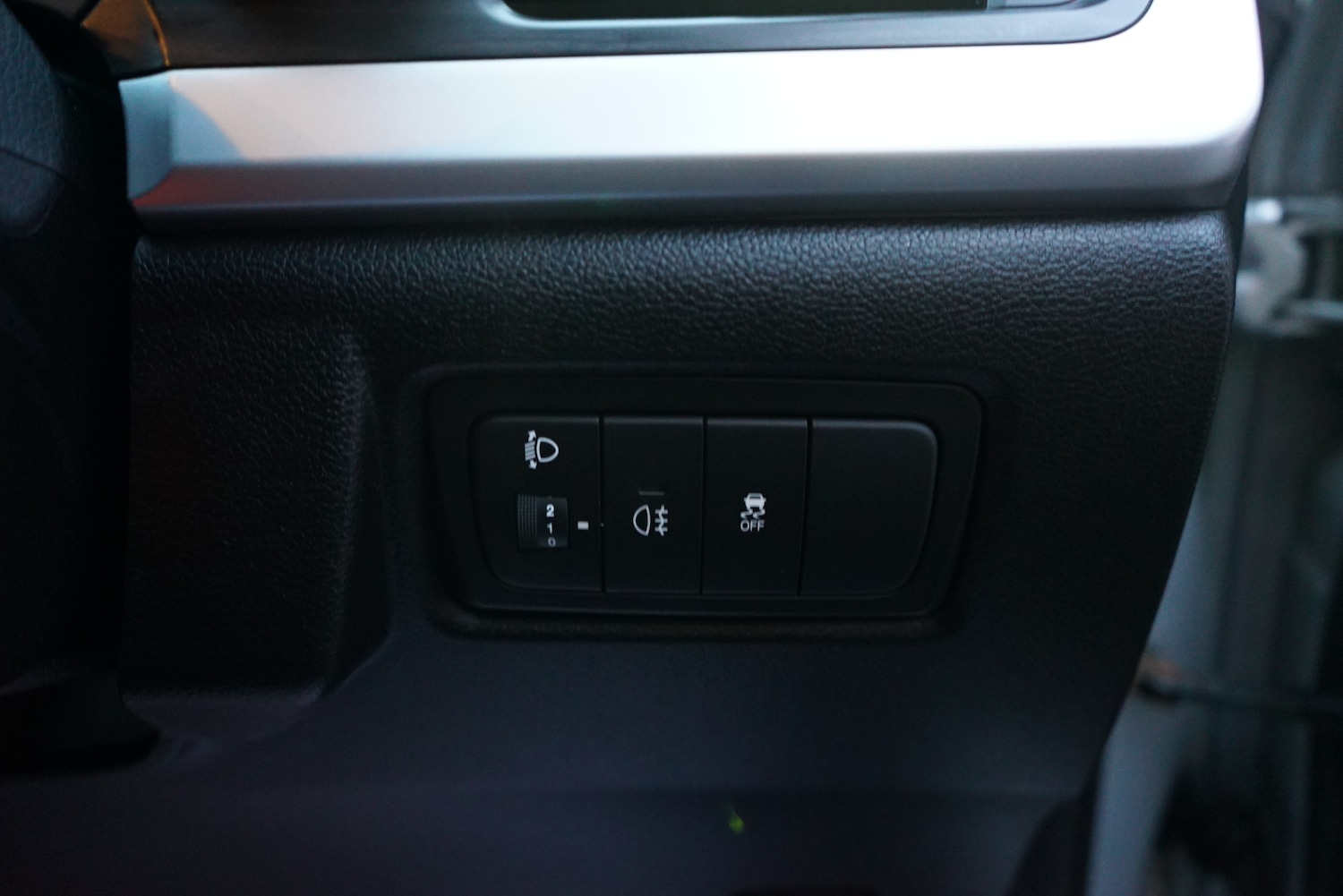 Used Ssangyong Korando 2016 for sale - 76545942: Photo 44