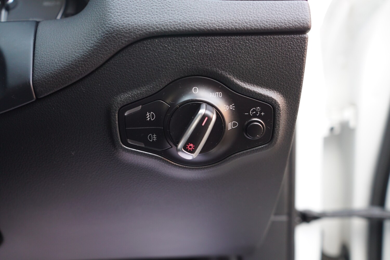 Used Audi Q5 2015 for sale - 77764218: Photo 51