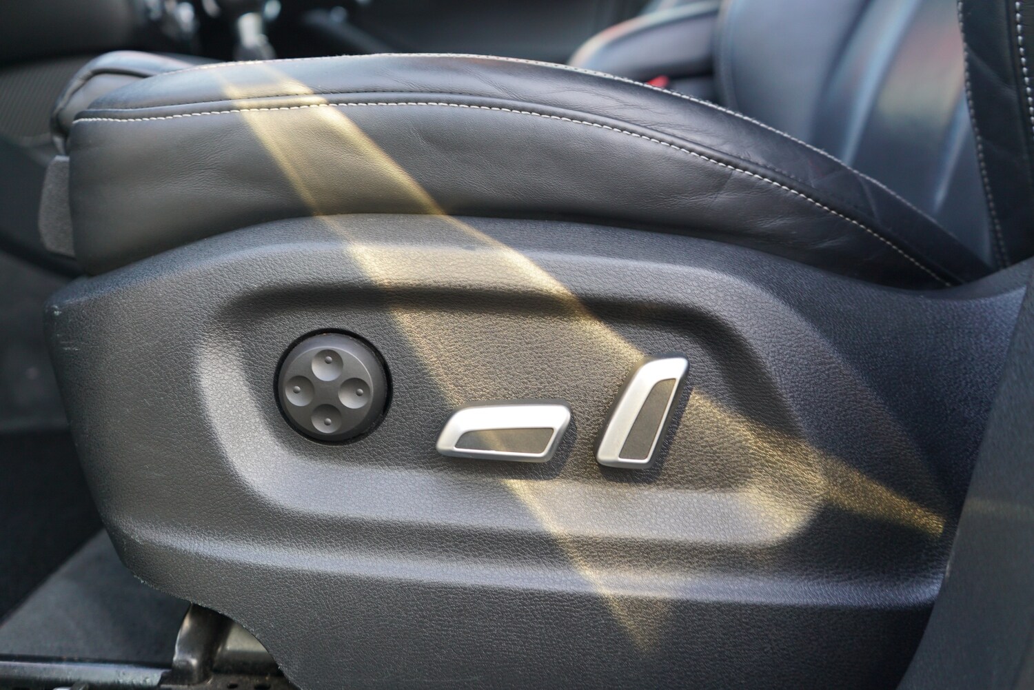 Used Audi Q5 2015 for sale - 77764218: Photo 70