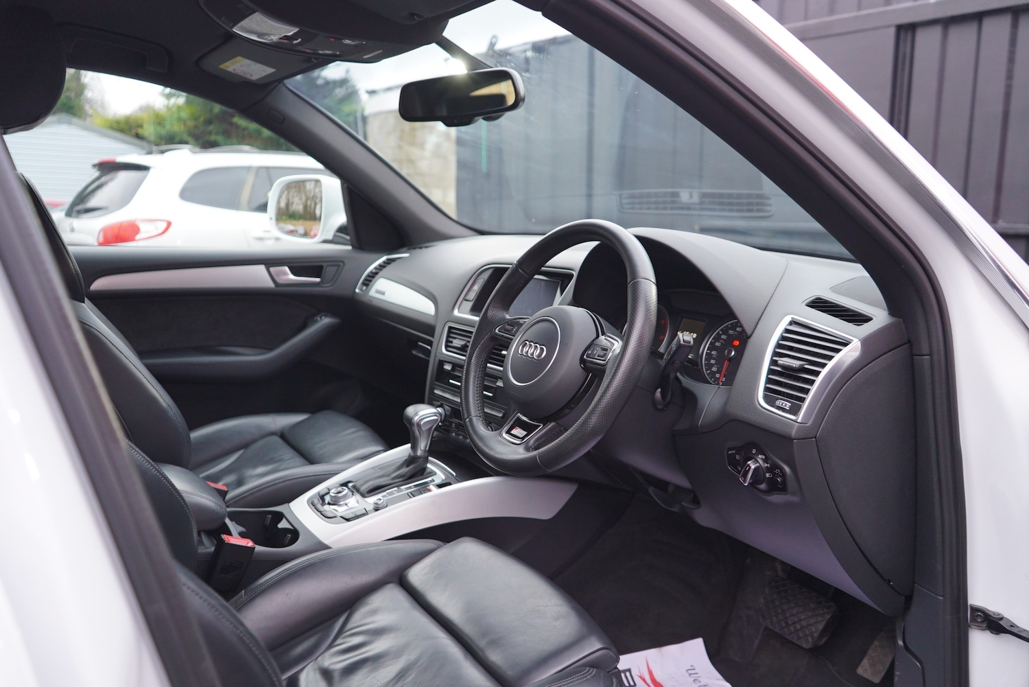 Used Audi Q5 2015 for sale - 77327294: Photo 44