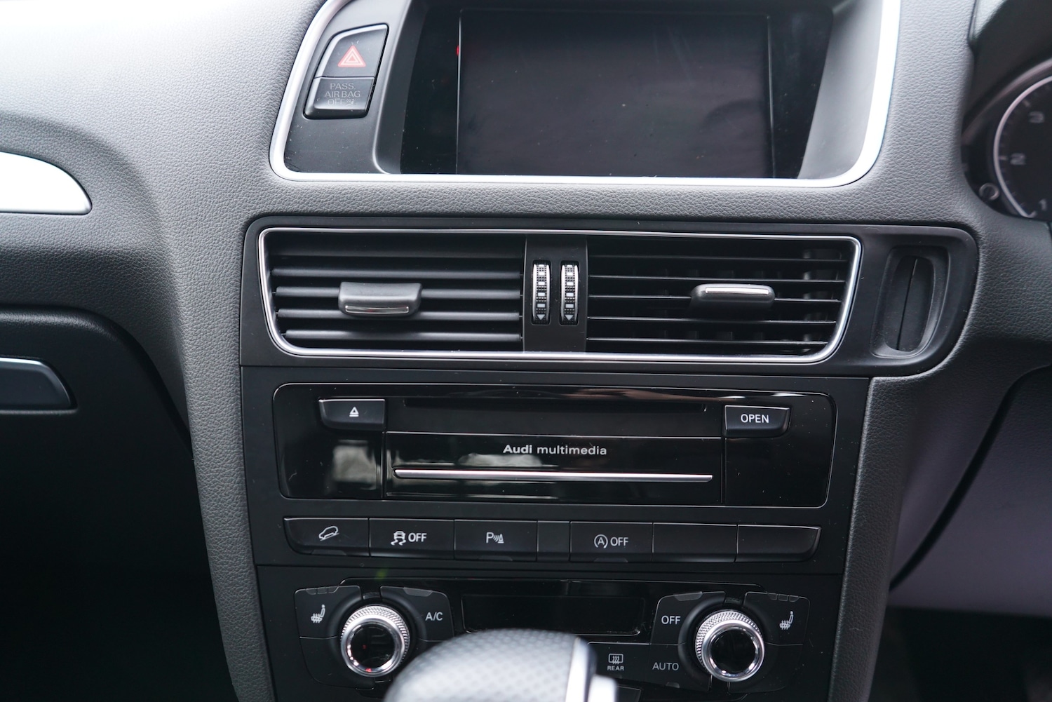 Used Audi Q5 2015 for sale - 77327294: Photo 56