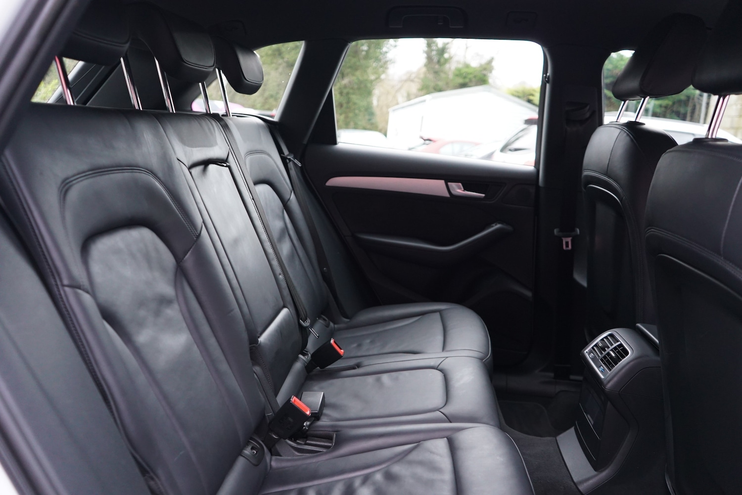 Used Audi Q5 2015 for sale - 77327294: Photo 65