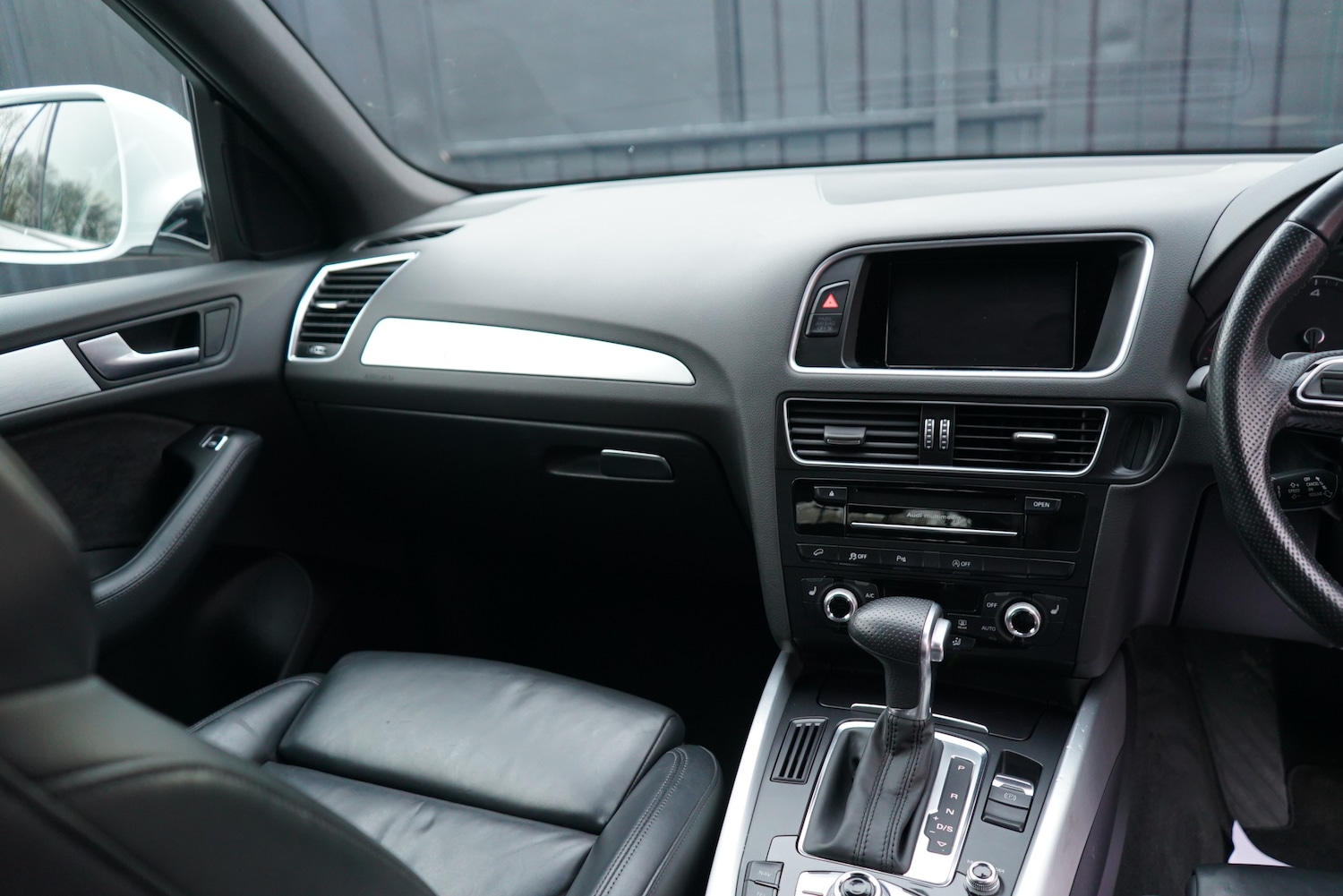 Used Audi Q5 2015 for sale - 77327294: Photo 71